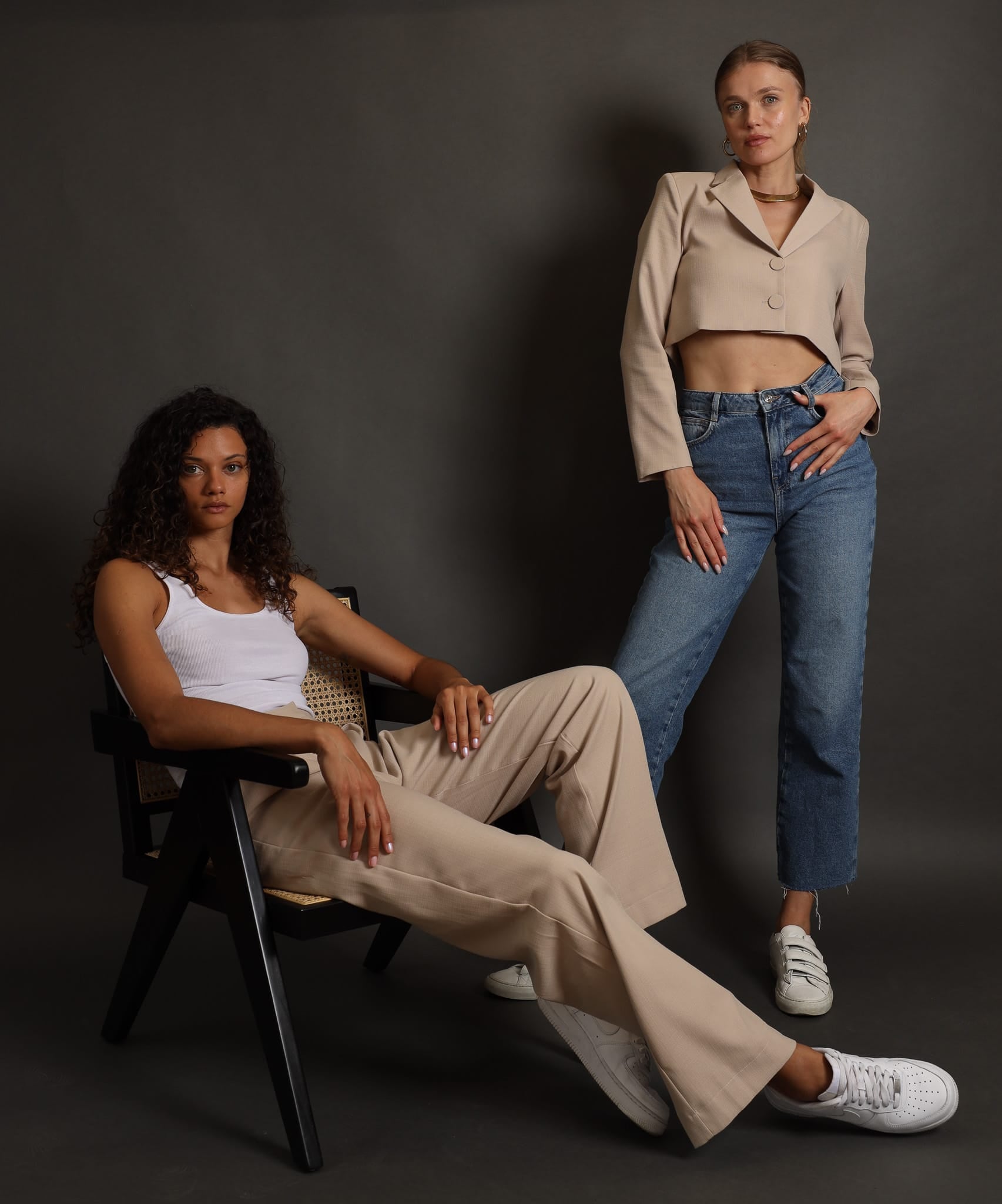 Sylc Designs Womens Beige Summer Blend Cropped Blazer