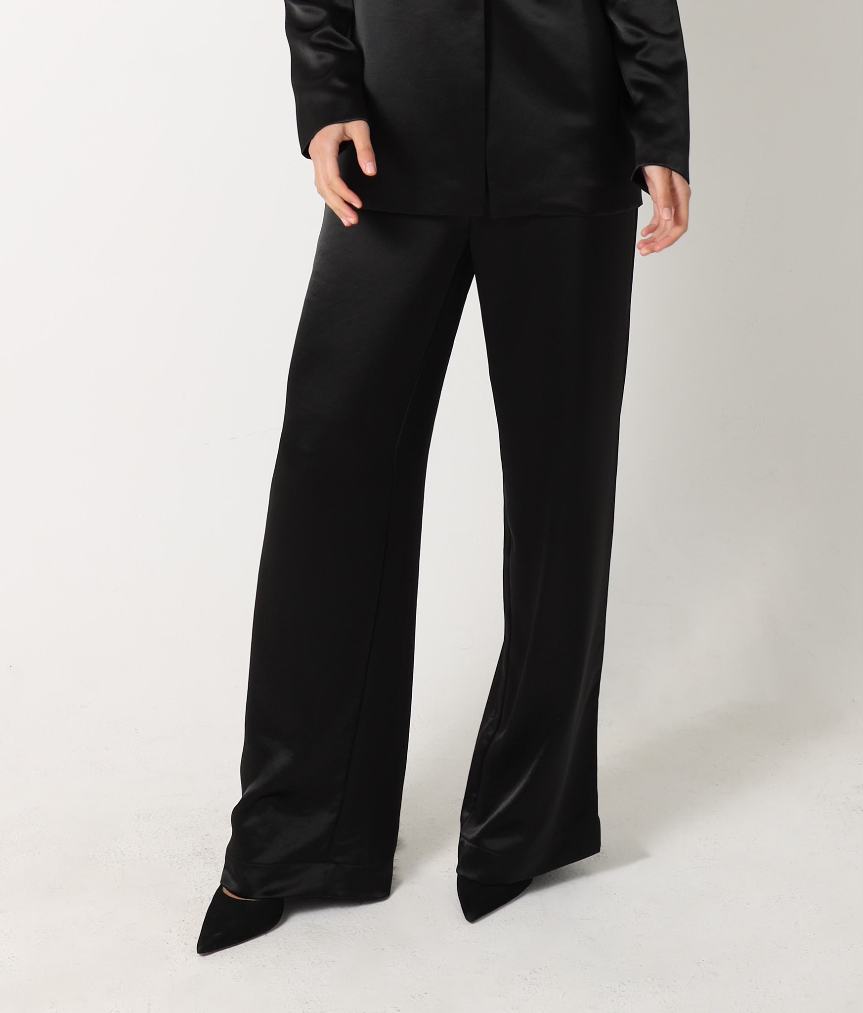 Sylc Designs Womens Black Satin Pants