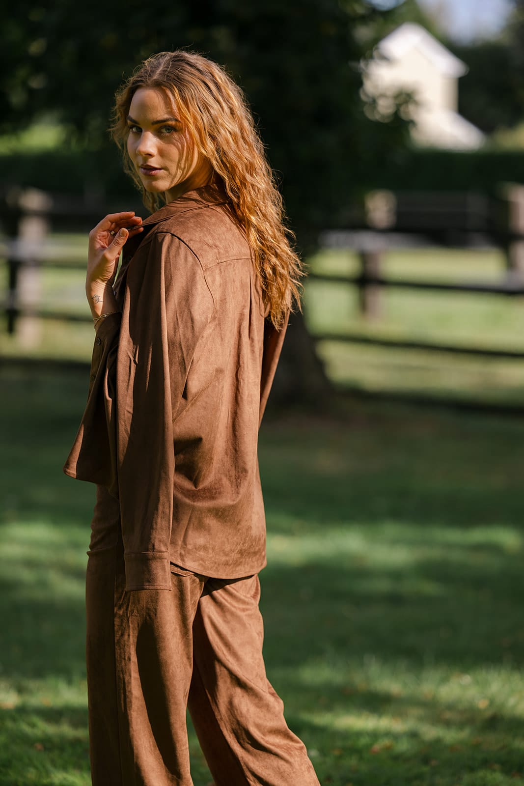 Sylc Designs Womens Brown Suede Long Sleeve Button Down