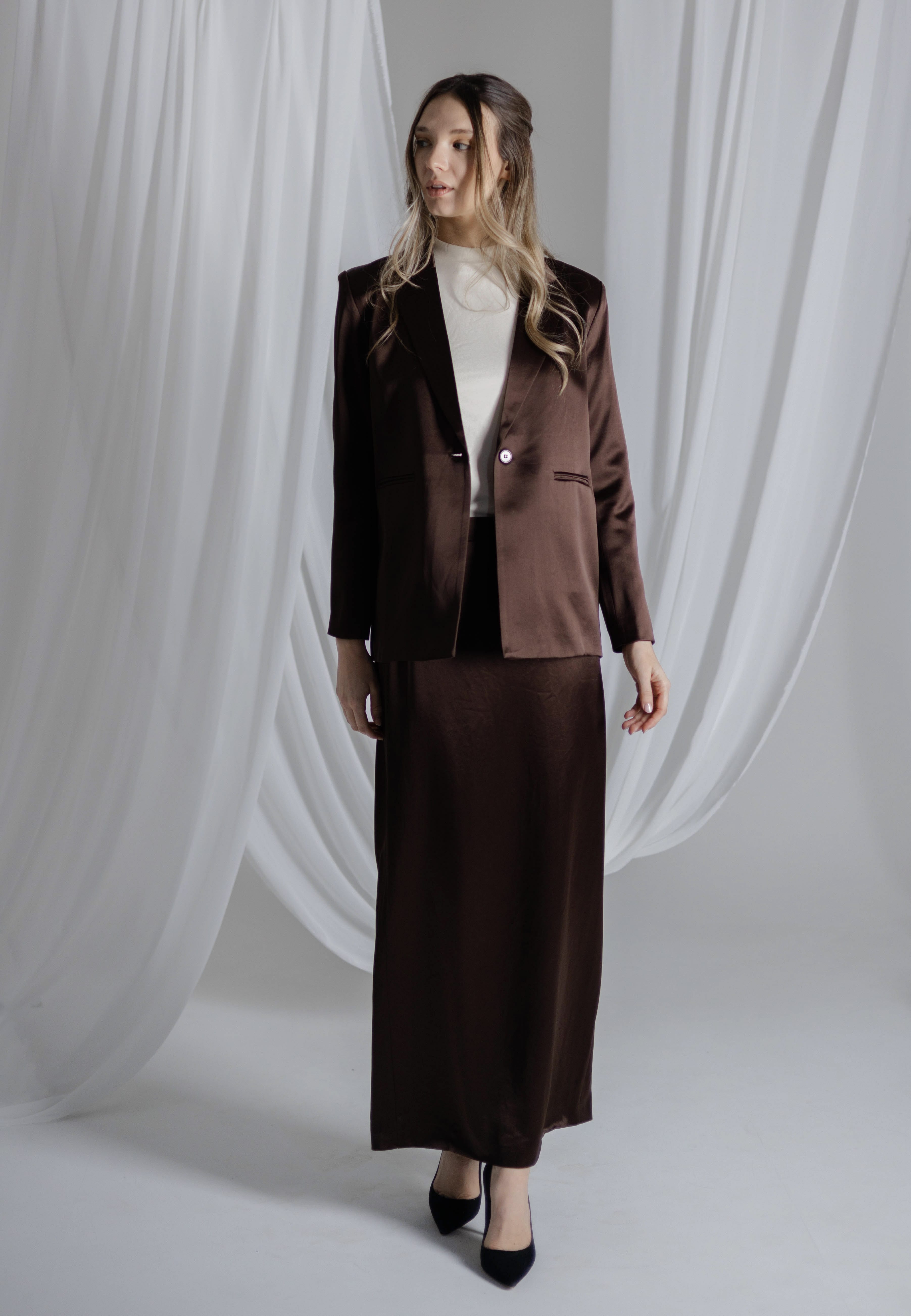 Sylc Designs Womens Chocolate Brown Satin Elastic Maxi Skirt