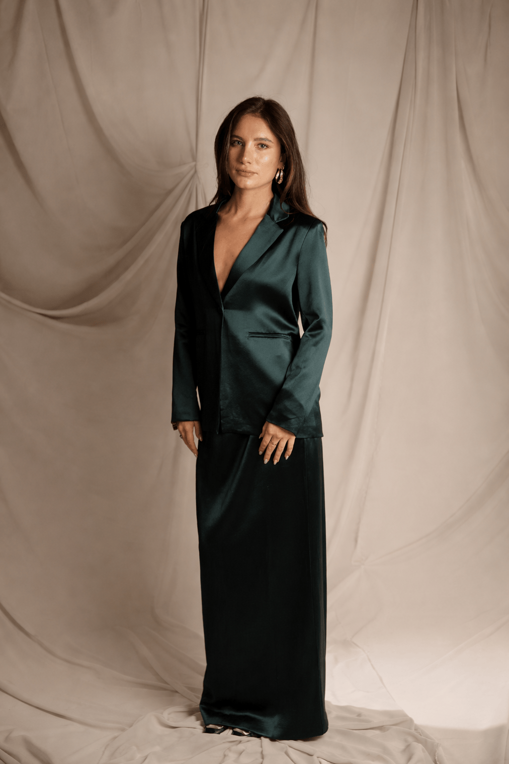 Sylc Designs Womens Deep Green Satin Elastic Maxi Skirt