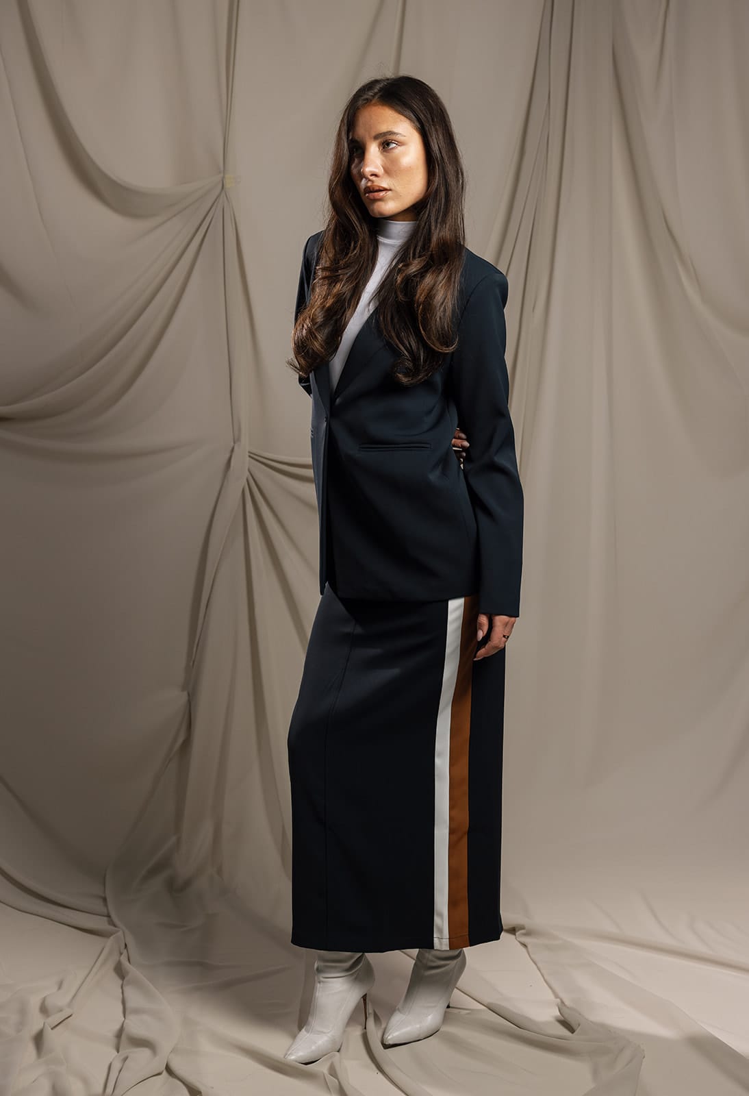 SYLC Designs Womens Navy Suiting Blazer