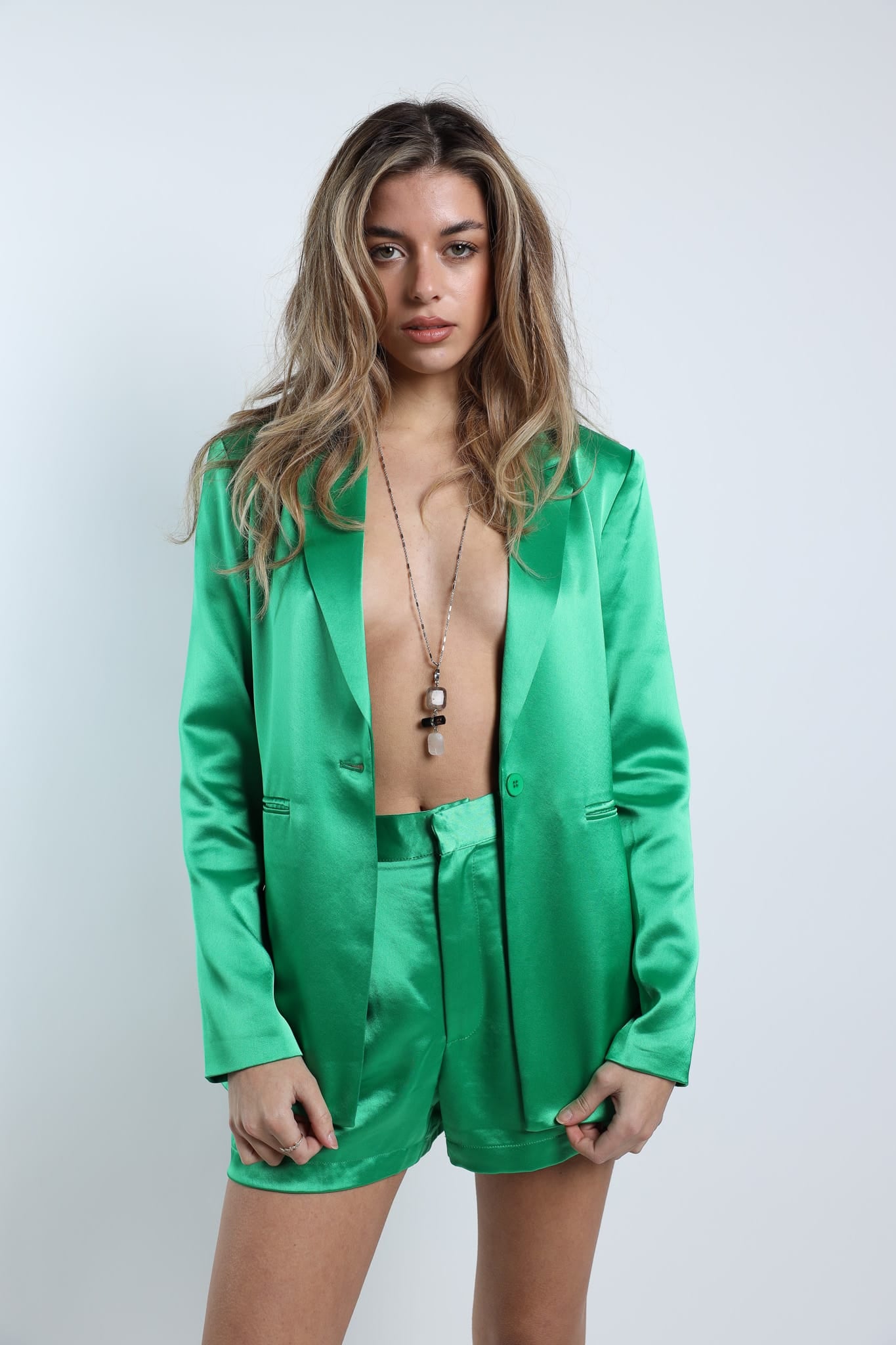 Sylc Designs Womens Kelly Green Satin Blazer