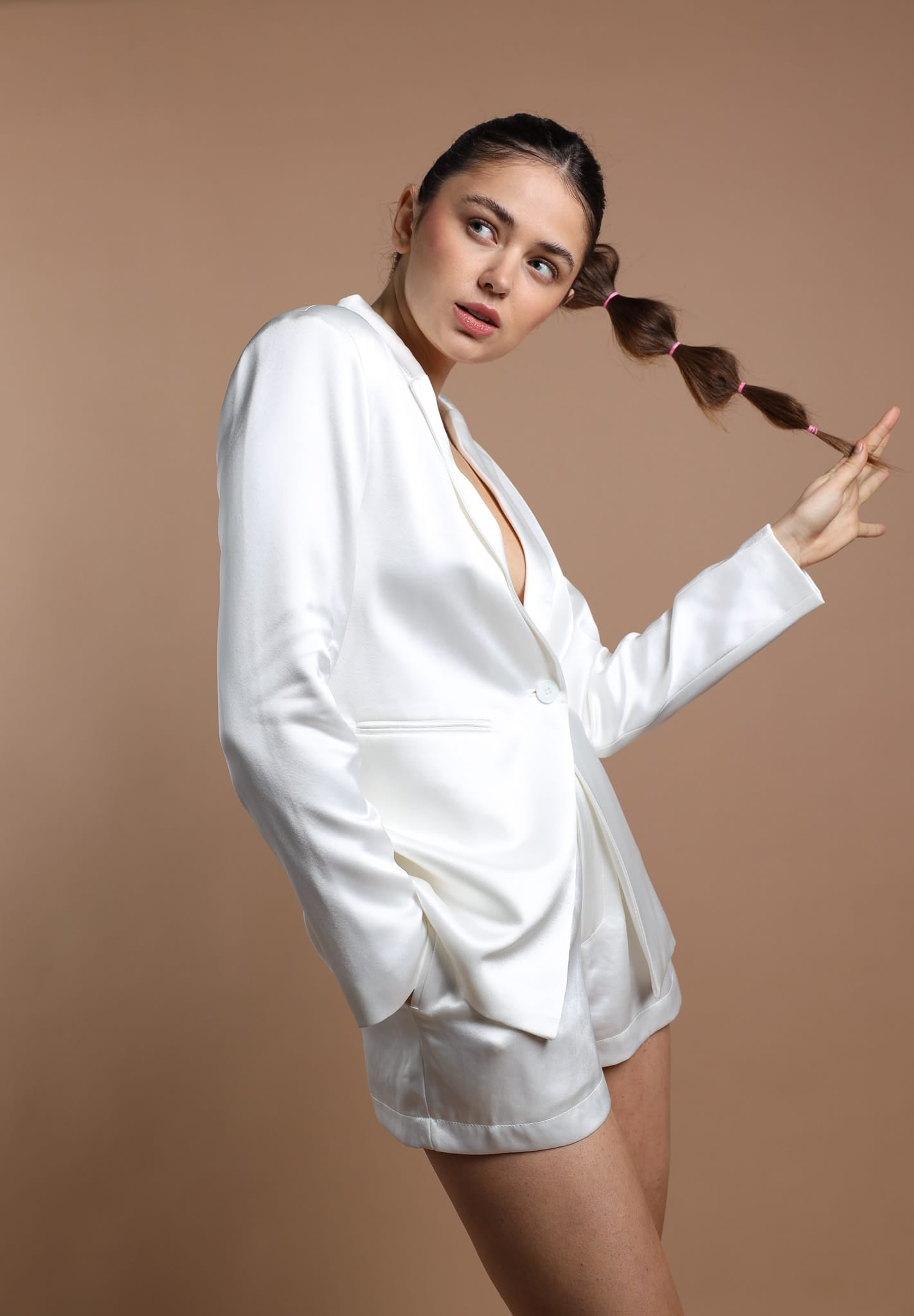 Sylc Designs Womens White Satin Blazer